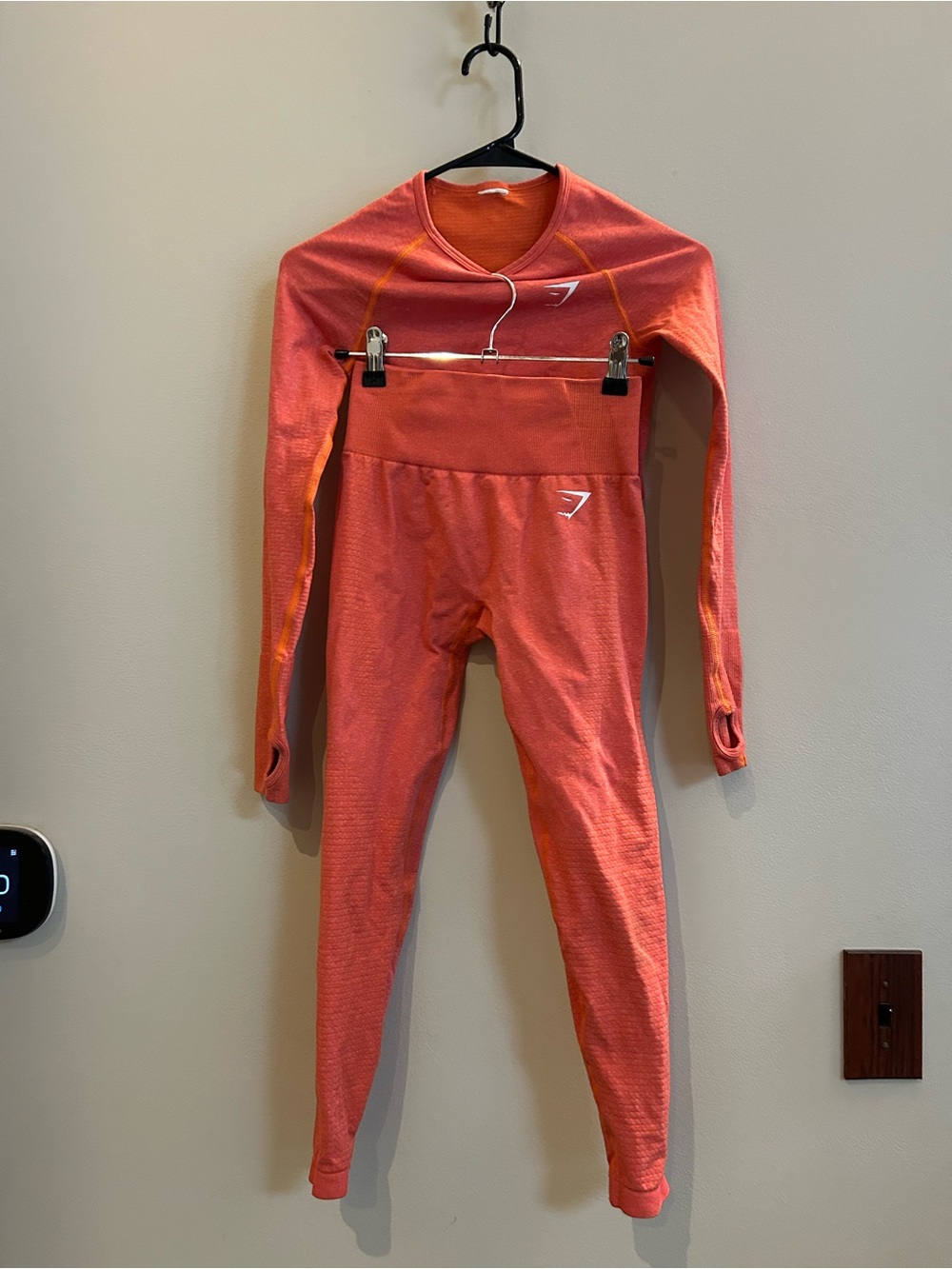 Gymshark Coral Seamless Set - Long Crop Sleeve Top & Matching Leggings